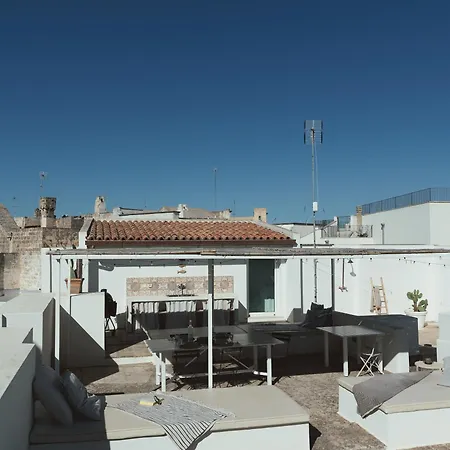 Palazzo Dei Gigli Puglia - House With Heatable Rooftop-pool Дом отдыха